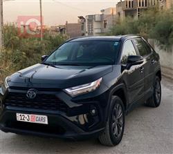 تۆیۆتا ڕاڤ 4